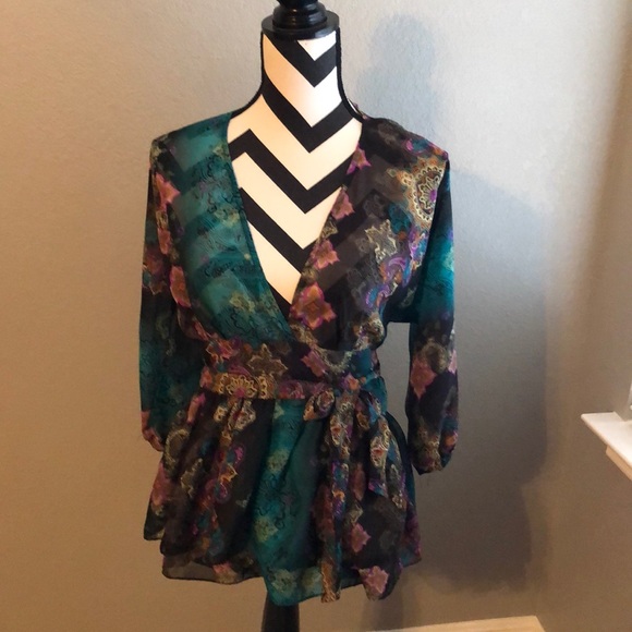 Dressy blouse - Picture 1 of 3